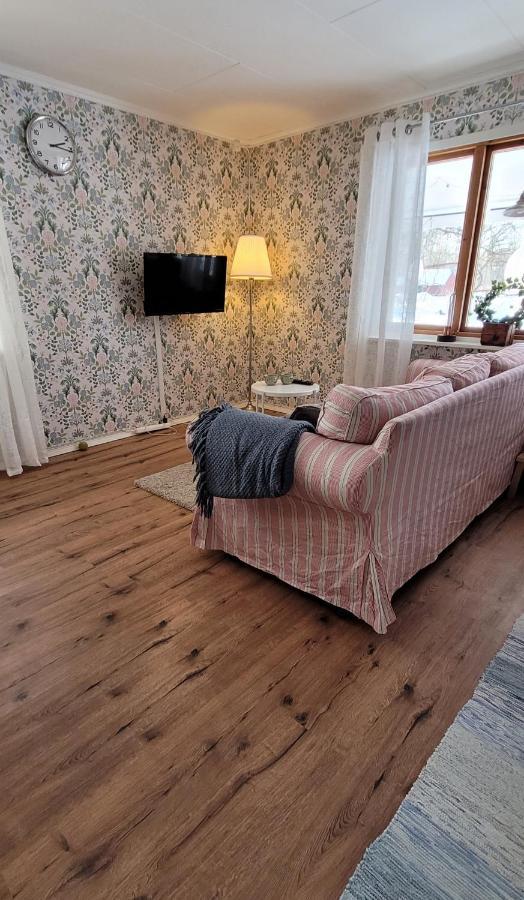 Fridfullt läge mitt på Öland Villa Färjestaden Exteriör bild