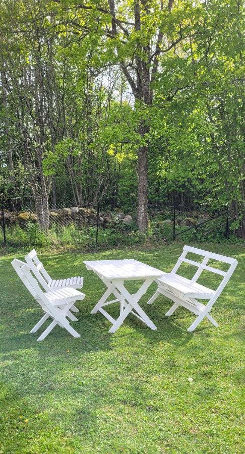 Fridfullt läge mitt på Öland Villa Färjestaden Exteriör bild