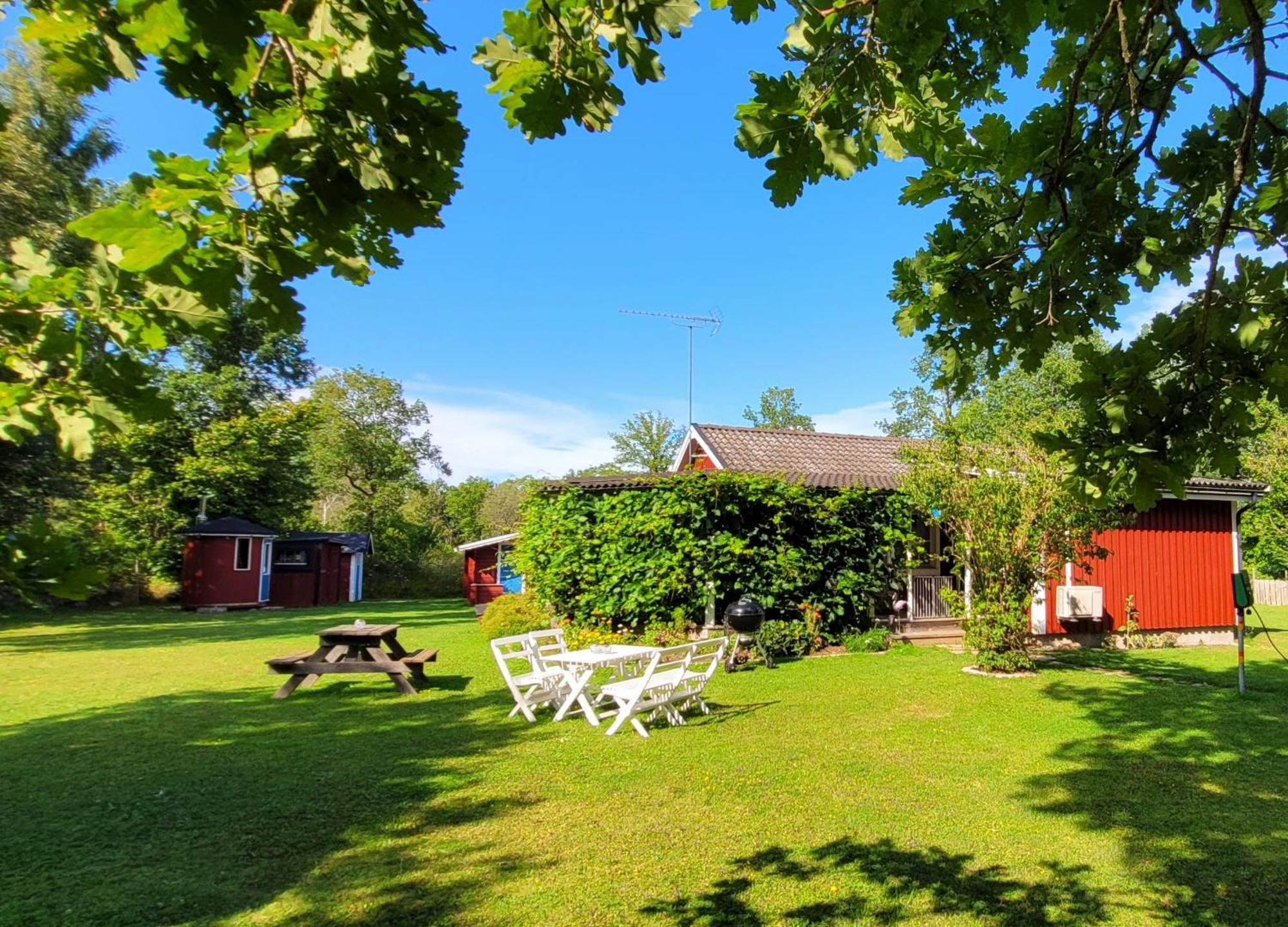 Fridfullt läge mitt på Öland Villa Färjestaden Exteriör bild